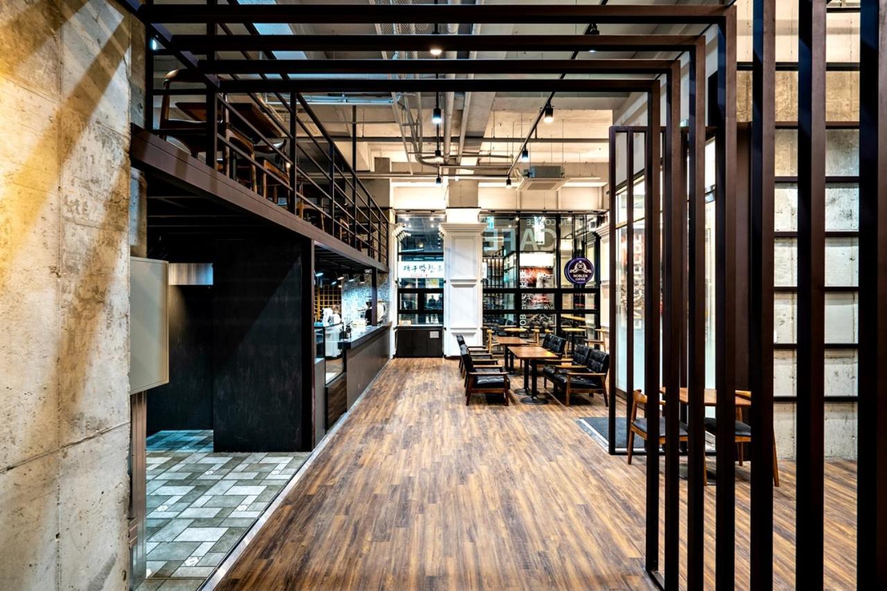 Siheung Seoul Tourist Hotel Екстериор снимка