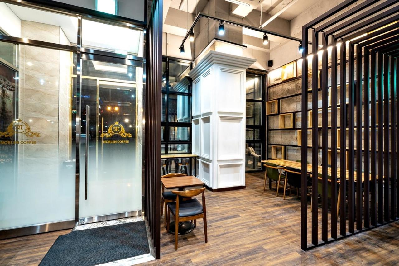 Siheung Seoul Tourist Hotel Екстериор снимка