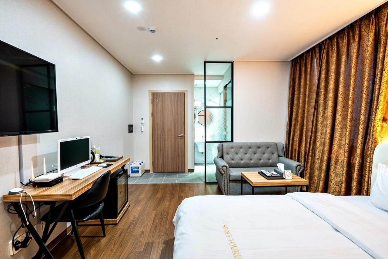 Siheung Seoul Tourist Hotel Екстериор снимка